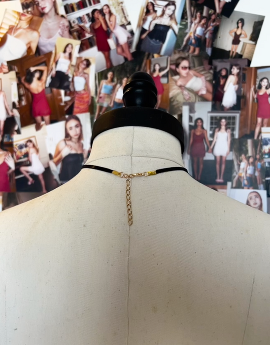 The Amore Chocker in Black